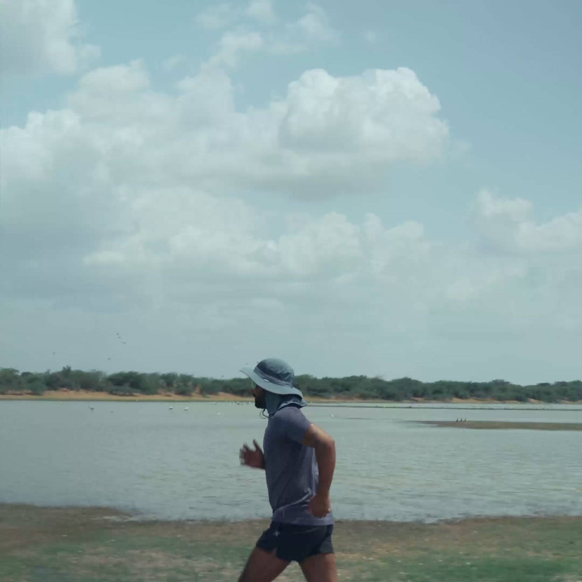 The Solace sun hat Glacier Blue